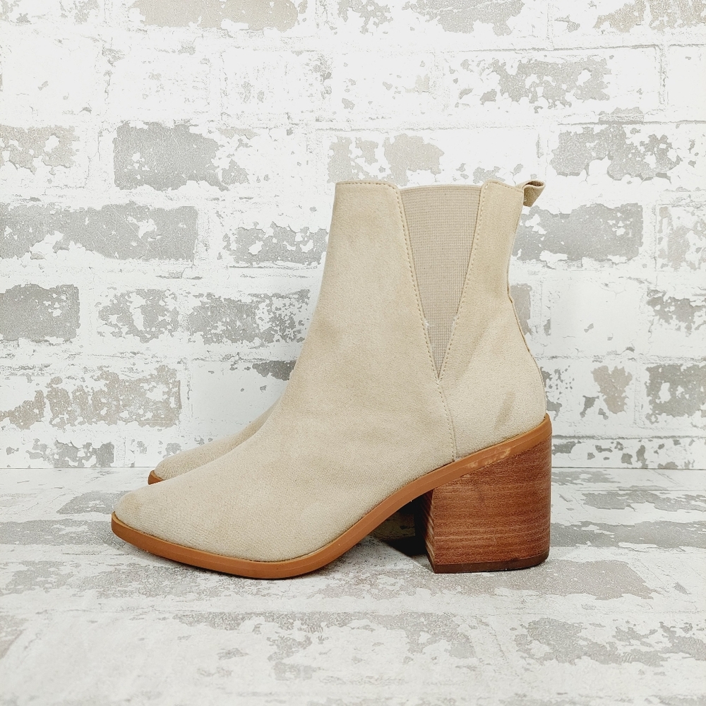 NEW Bp Baylee Suede Zip Up Block Heel Pointy Toe Ankle Boots F599